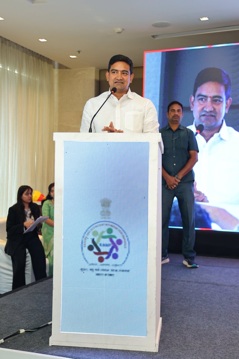 apmsmedc's tweet image. 🌍 The wait is finally over!
The Andhra Pradesh MSME Export Development Convention 2025 kicked off yesterday in Visakhapatnam, uniting MSMEs, global buyers, and industry experts under one roof!

Organised by the India SME Forum in collaboration with the AP MSME Development…