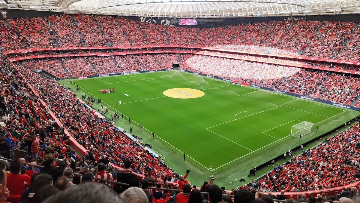 Gracies al <a href="/AthleticClub/">Athletic Club</a> por saludar a l'afición del <a href="/RealOviedo/">Real Oviedo</a> n'asturianu y usando la toponimia oficial: #Uviéu. Qué detalle y qué elegancia.