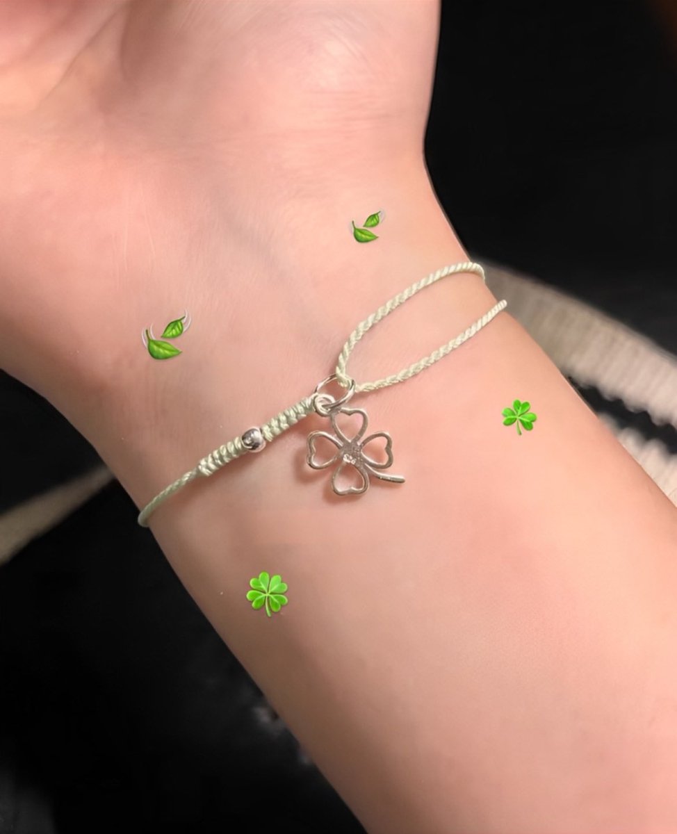 myorensarea's tweet photo. a little bit of luck, a whole lot of style! this clover bracelet is the perfect everyday accessory 🍀🍃 https://t.co/1TDh8N5wQ1