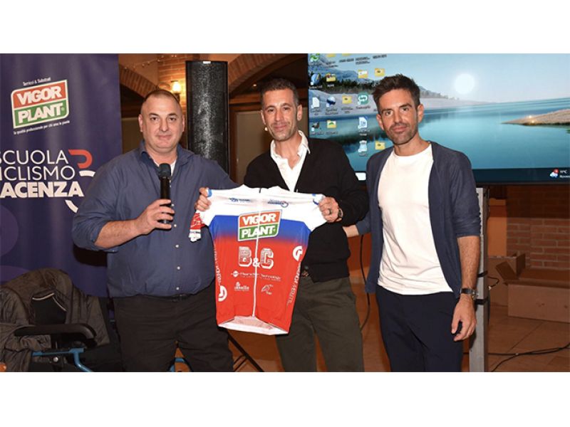 tuttobiciweb_it's tweet image. #NIbali ospite d&apos;onore della Scuola Ciclismo #Piacenza: «Praticate questo sport stupendo».
tuttobiciweb.it/article/176269…