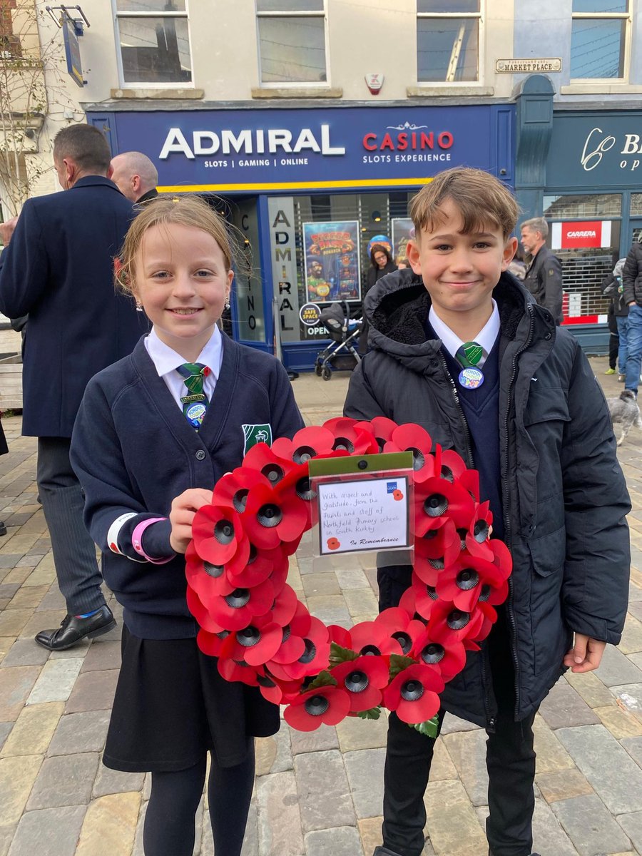 NorthfieldSch's tweet photo. Proud of our Head Boy and Head Girl, Isla and Spencer, who represented Northfield at today’s Remembrance Day Parade.
They laid a wreath at the War Memorial in honour of all who served. ❤️ #LestWeForget #RemembranceDay https://t.co/wkCaCuNbpc