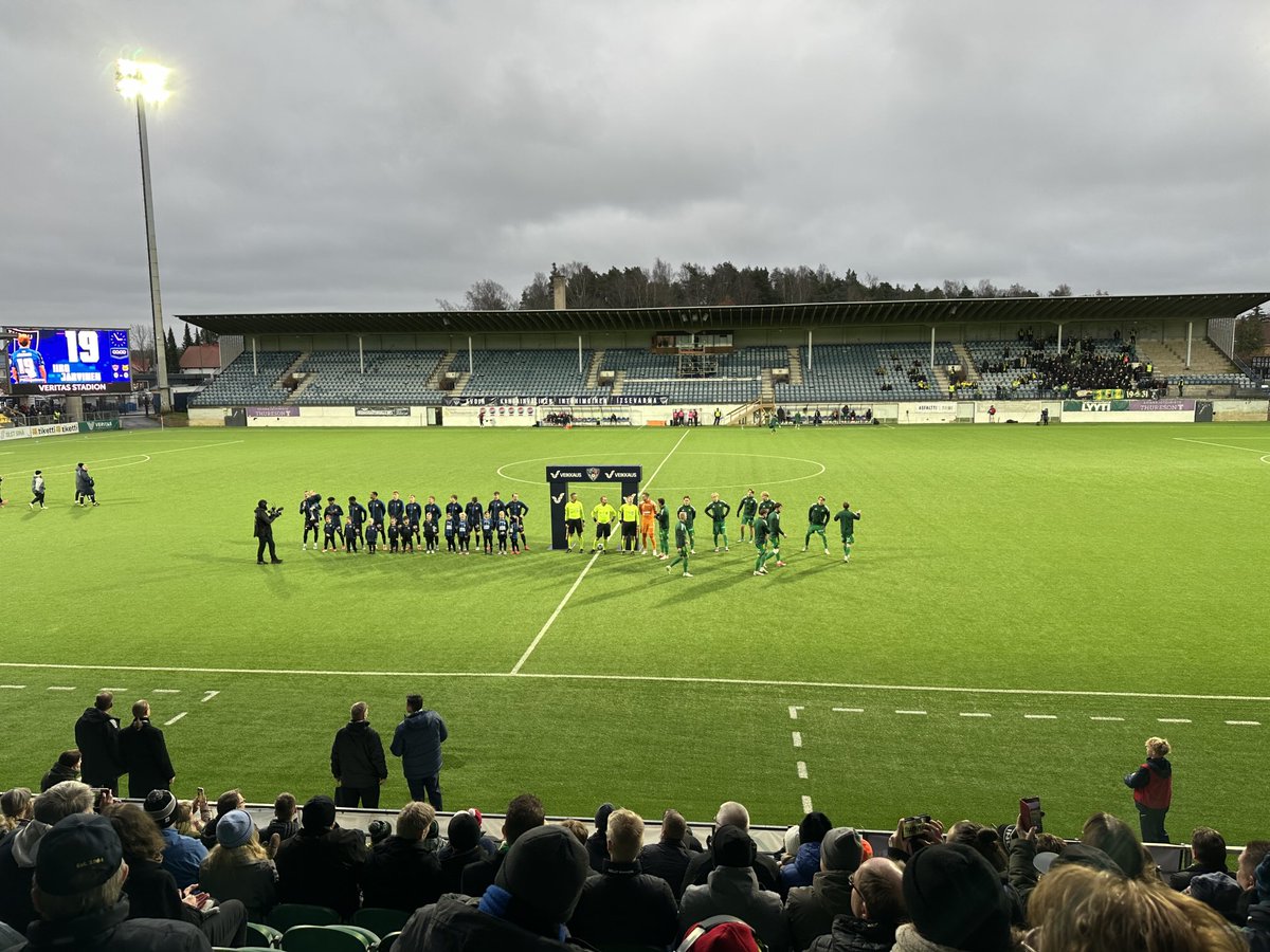 ts_saari's tweet photo. Viimeisen kerran tällä kaudella ⁦@VeritasStadion⁩ ja ⁦@Veikkausliiga⁩ ⁦@FCInterTurku⁩ vs ⁦@ilvesfootball⁩ #parastapaikanpäällä #enemmänyhdessä #interaction #turku #jalkapallo https://t.co/rUMzKiyg5y