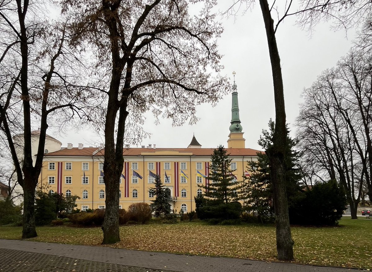 Your #morningcalm from Riga is Riga Castle all decked out in the national flag colors, ready for Republic Day.