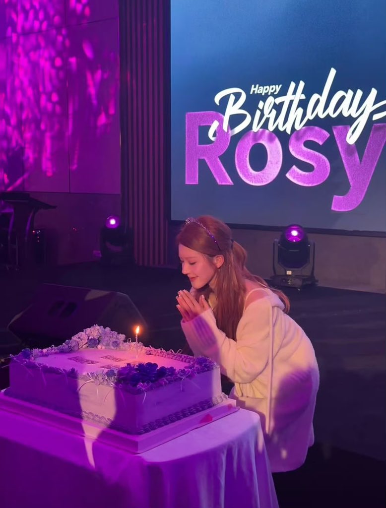 Rosy. tweet media