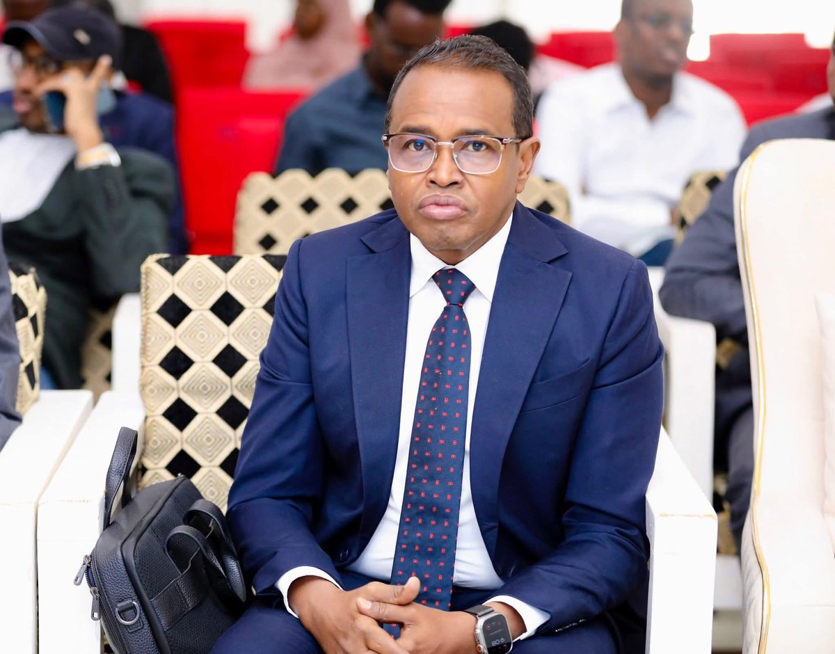 Mohamed Farole tweet media