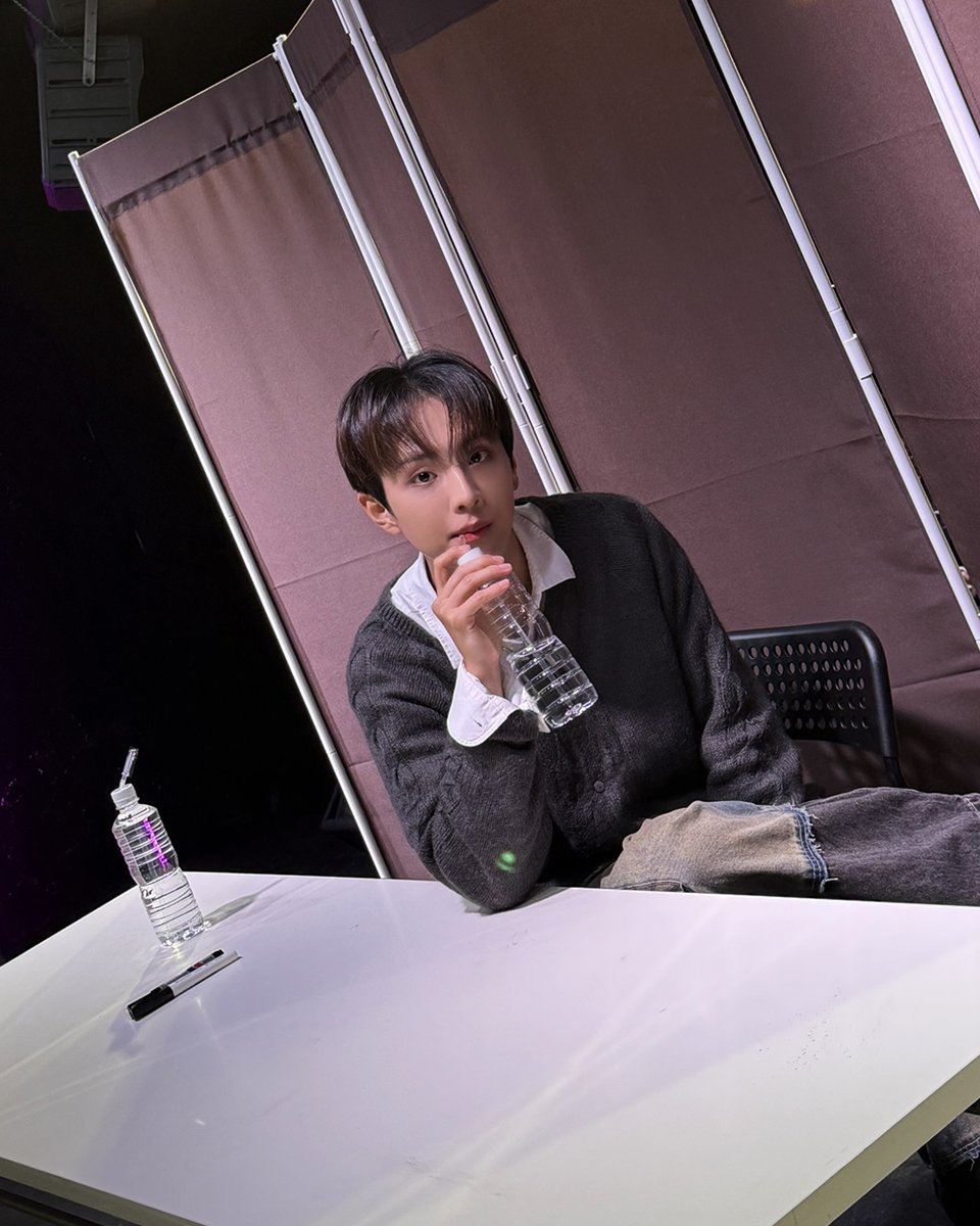 sihun_official's tweet photo. KIM SIHUN ASIA TOUR [New Dawn] in JAPAN 🇯🇵 💙 DAY1

˚ʚ ʙᴇʜɪɴᴅ ɞ˚
🔗https://t.co/dqQaLOUIWr

#김시훈 #KIMSIHUN #キムシフン
#New_Dawn #Journey #AsiaTour
#Eighty6_Entertainment https://t.co/56uyWpMIAf
