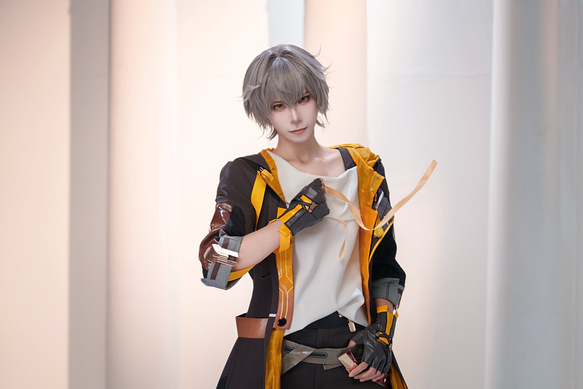 cos/Caelus
        
永遠の地の物語を、群星に届けよ。
また明日！

#オンパロスまた明日1108
#HonkaiStarRail #崩壊スターレイル