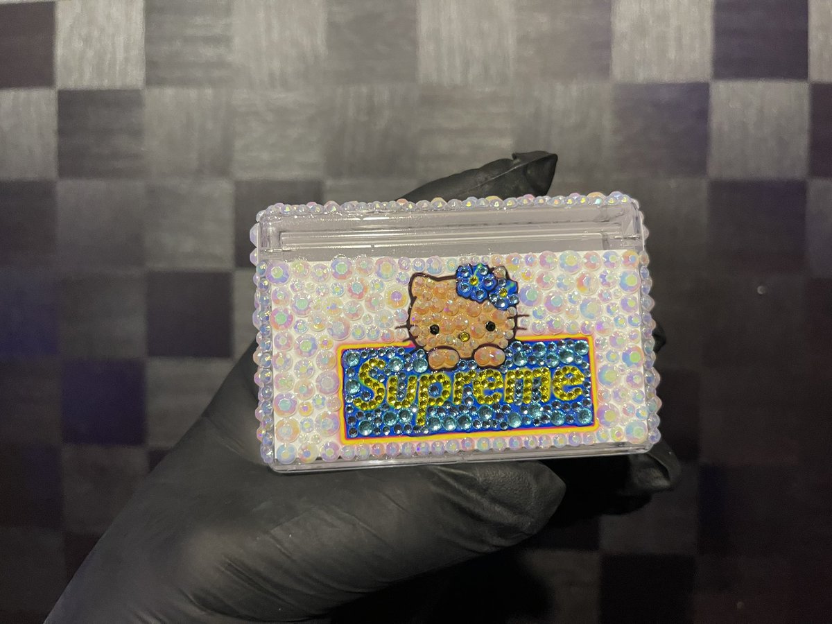 #ラインストーン  #デコレーション #キティちゃん #iQOS #ヤンチャの喫煙部屋