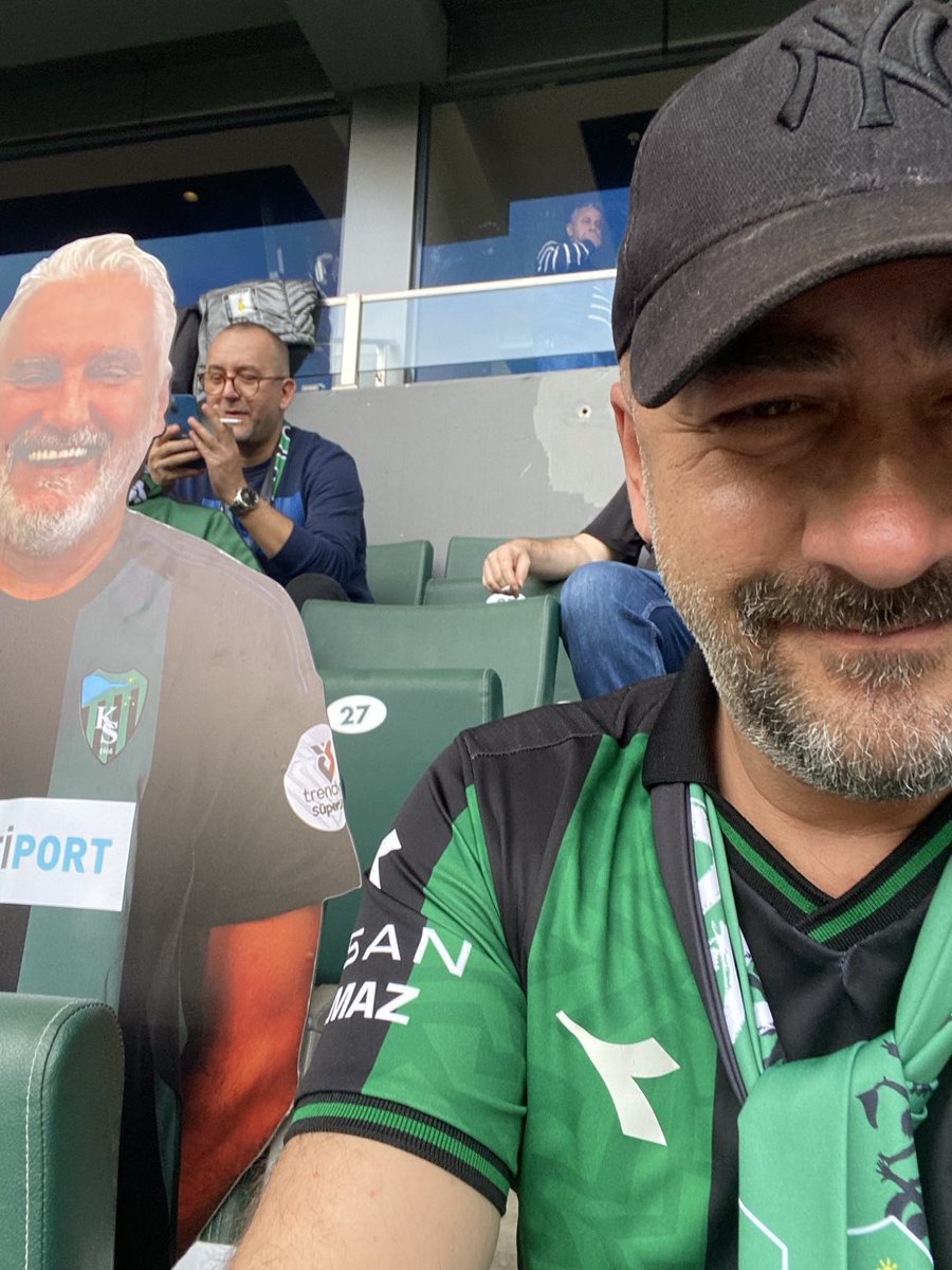 Abizimin yanındayım o da bizim yanımızda💚🖤