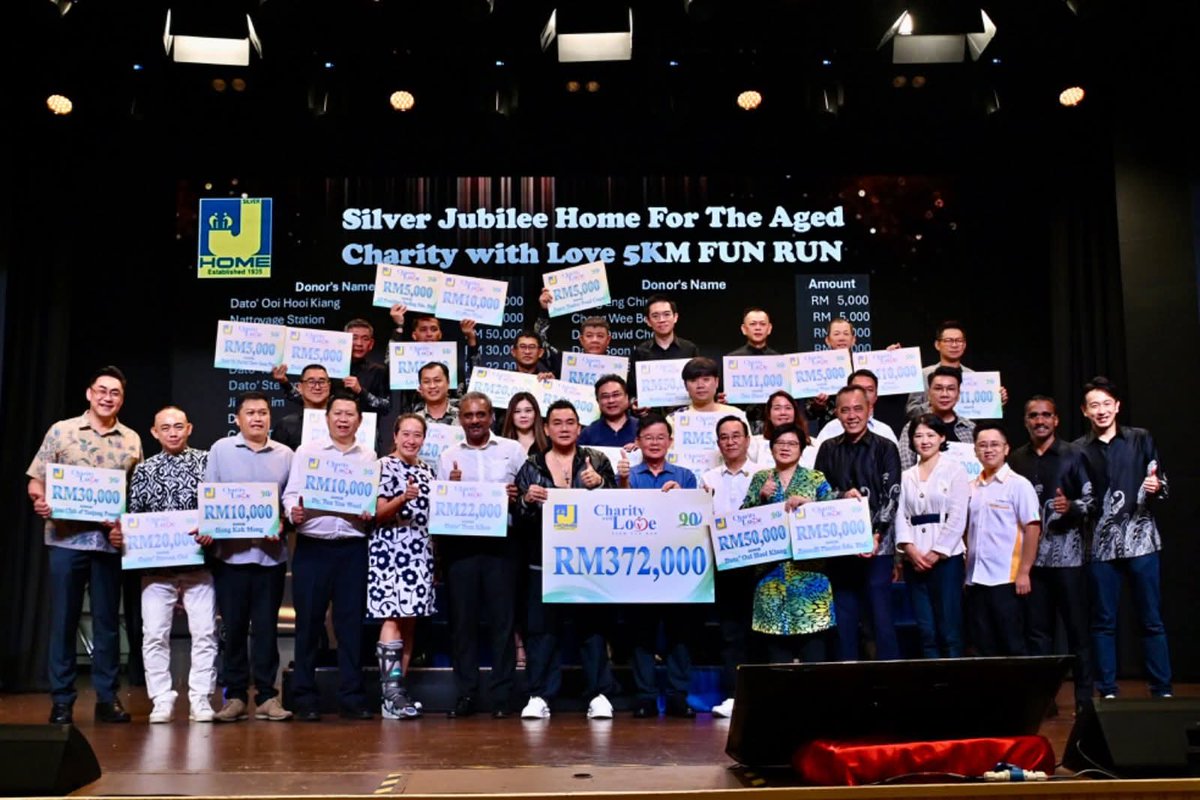 It was a pleasure to join Penang Forward Sports Club. Their dedication to uniting the community and supporting the elderly truly reflects the Penang spirit of care and compassion.

Keep up the great work, PFSC — building strength through unity!