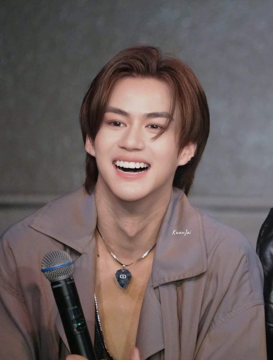 kwanjailoveryu's tweet photo. เทอเหมาะกับรอยยิ้มแบบนี้ที่สุดแล้ว🥰
BoatOat 1st Fan meeting in Taipei

#BoatOatInTaipei 
#BoatOat1stFMinTaipei
#oatpasakorn @oat_psk https://t.co/w68kVfJXCt
