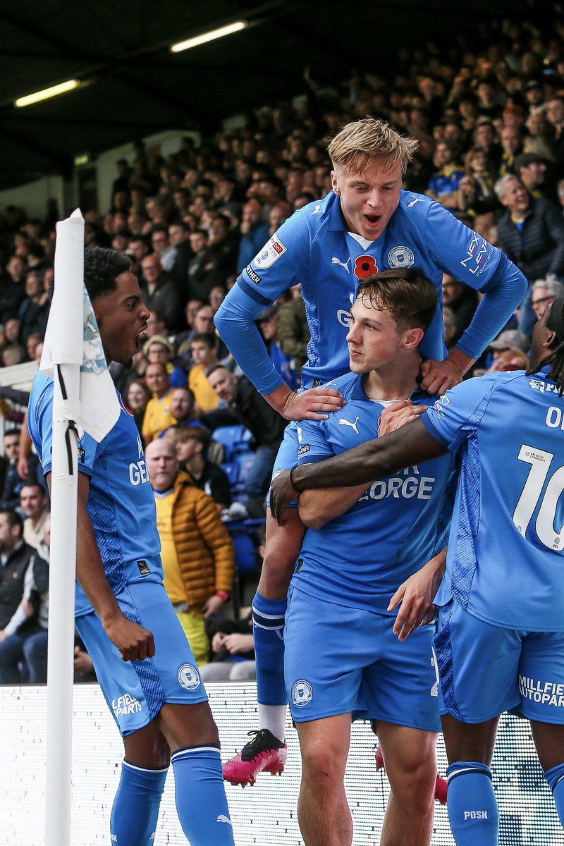 Millsy__8's tweet image. What a result, what an atmosphere🔥💙

@theposh #pufc