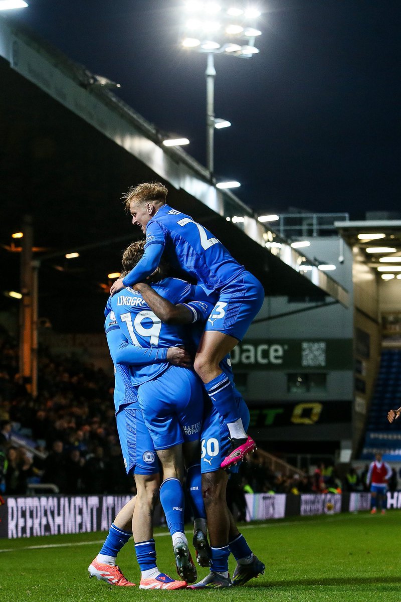 Millsy__8's tweet image. What a result, what an atmosphere🔥💙

@theposh #pufc