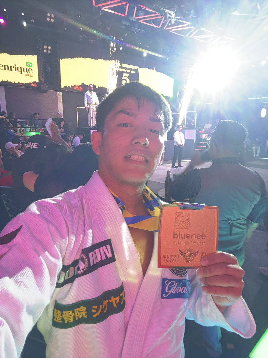 harubjj0510's tweet photo. ARTフィリピン5
18-4で勝利し、大会MVPも獲得しました🏆
青帯以来のプロ柔術イベント。
緊張しましたが、結果を残せてよかったです!
#triforcebjj
#hyperflyjapan
#石井道場 https://t.co/fAIrdZVhWJ