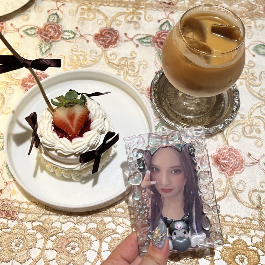 さかな tweet media