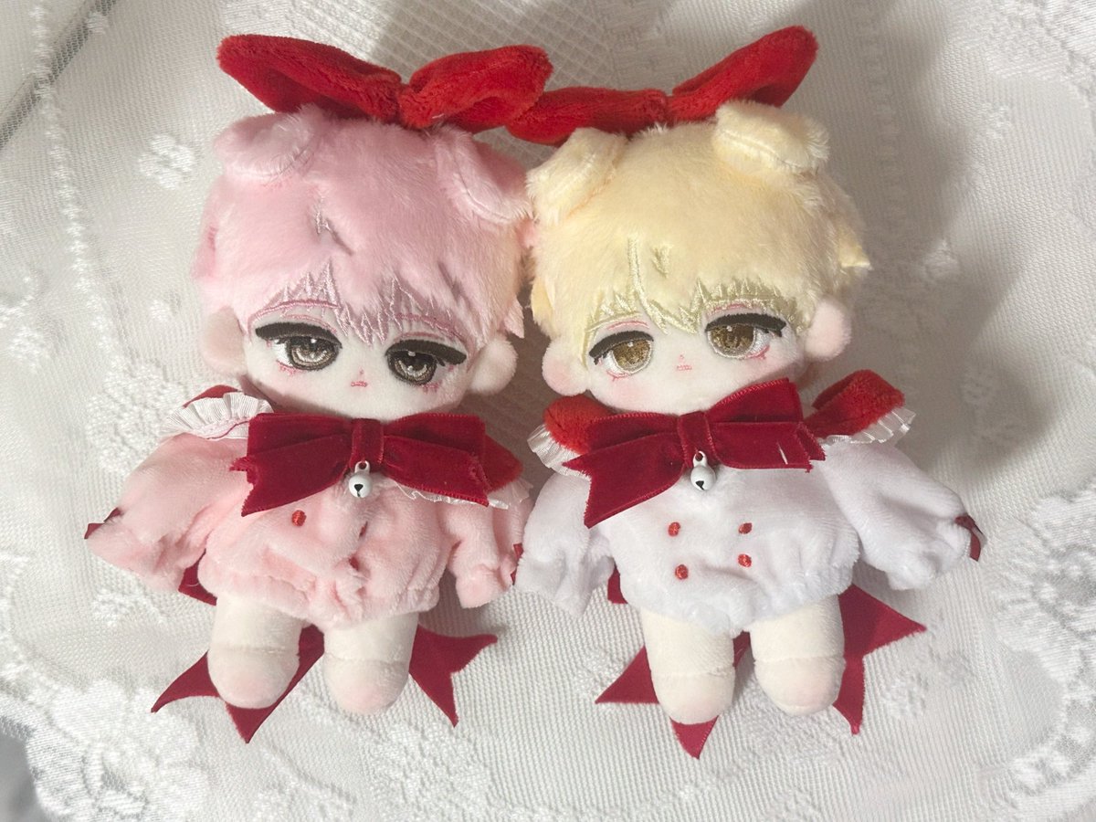 #꽃잎에_머문_도화뭉
#반짝뭉 #도화뭉

우리집 새로운 아기 강쥐들💕
넘 귀여워요!! -`♡´-
~~🌸 ⊰✿ ෆ⸒⸒ ෆ⸒⸒