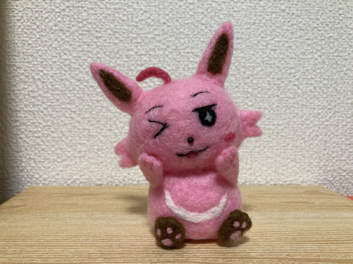 ♡ピンク♡ 🎀10/3発売🎀 サラッとしたテクスチャーでとにかく使いやすかったです