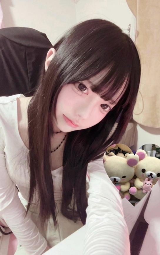 おはよー ワクワクしてるけど音楽聴きながらまったり！ 📱