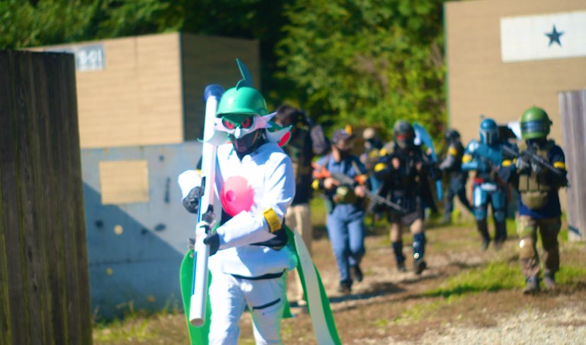 toriatamavitzer's tweet image. 今年は思いっきりネタに走った #ARMOR祭 でしたが、雨上がりの朝方第一ゲームの際に急に陽射しが差し込み、ユニオンベースさんの地形も相まってポケモンSVのエリア・ゼロを彷彿とさせる不思議な輝きを放っていて、テツノブジン装備が雰囲気に合っていた #ARMOR祭2024 が未だに強く印象に残っています