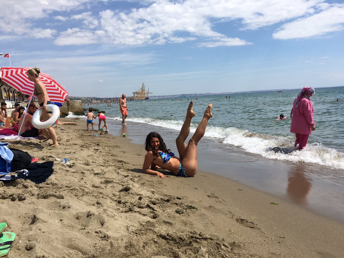 Summer never ends! #tsetsi #beach #BeachVibes #model #nudist #onlyfans #body