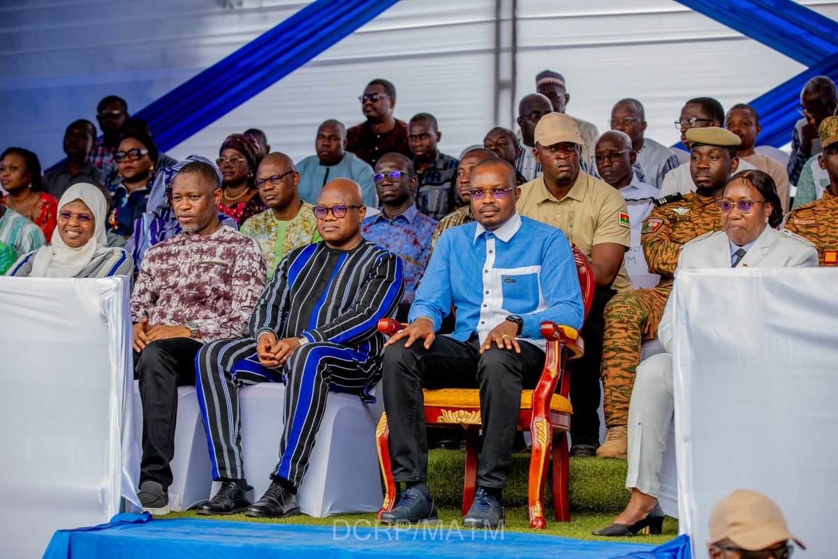 MATM_BF's tweet image. Le Premier ministre Rimtalba Jean Emmanuel Ouédraogo a lancé à #BoboDioulasso l’antenne régionale du SAMU-BF. Ce dispositif renforce la prise en charge rapide des urgences médicales et marque une avancée majeure pour la santé publique. #MATM