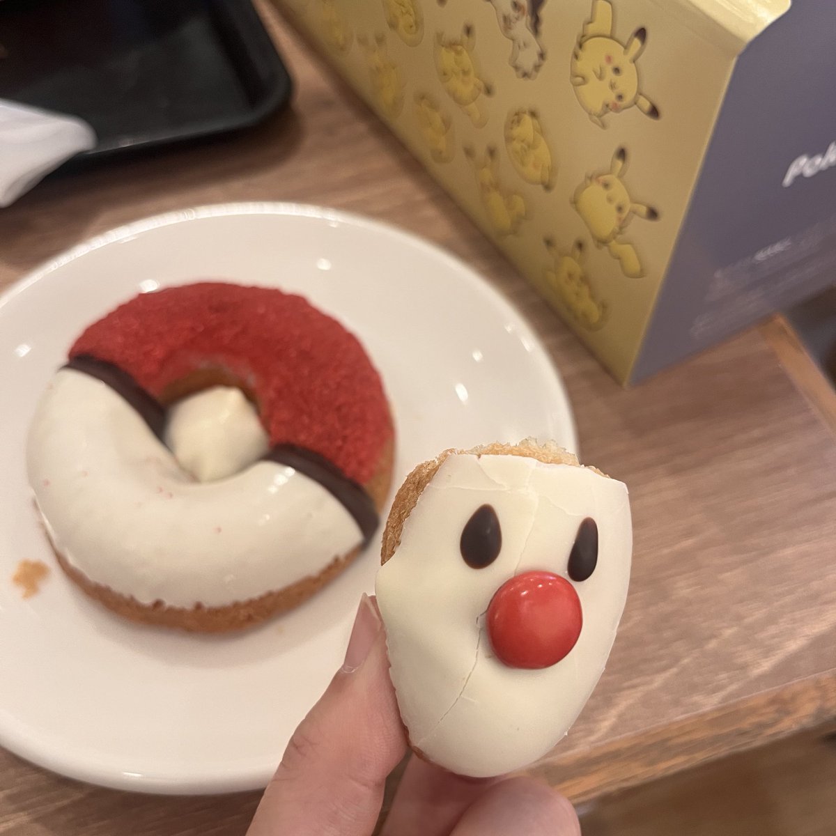 _hey_comeon's tweet photo. タマゲタケ食べるの難しい https://t.co/rQ7O8DwxFi