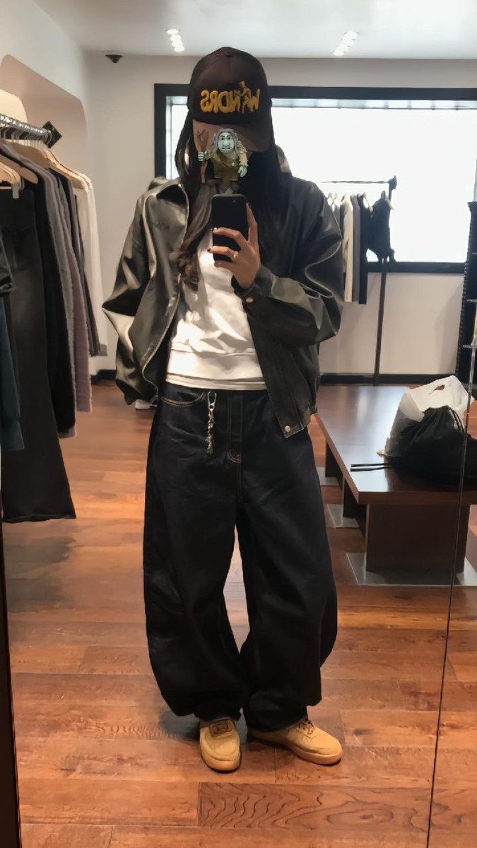 자유호소인 tweet media
