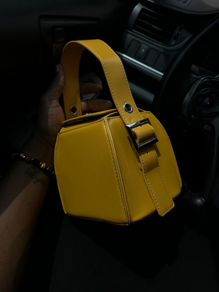 Thatgurl094's tweet photo. STOCK BAG
🏷️ 26k https://t.co/pIglKWaVNr
