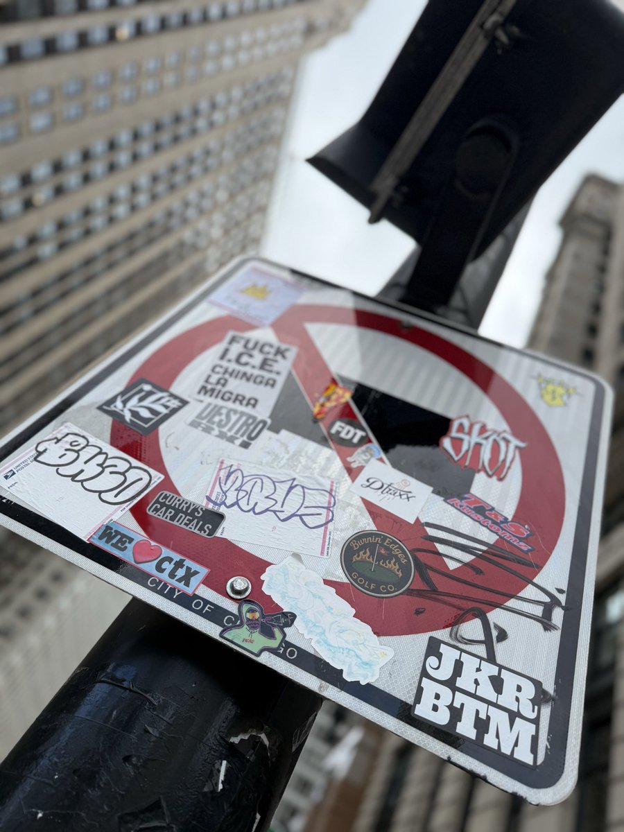 LFGweb3's tweet image. gm friends 🌲☕️
have an amazing sunday ✌️