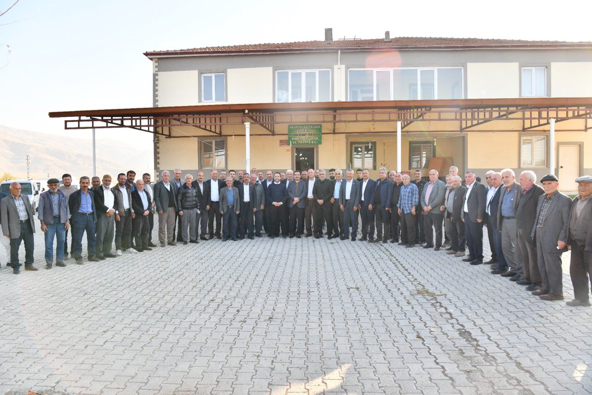 AK Parti Malatya Milletvekilimiz Abdurrahman Babacan ve AK Parti Battalgazi İlçe Başkanımız Basri Kahveci ile birlikte; Alhanuşağı, Erenli, Düzyol, Kamıştaş, Meydancık ve Merdivenler mahallelerimizin sakinleriyle bir araya geldik. 

Hemşehrilerimizin sorun ve taleplerini
