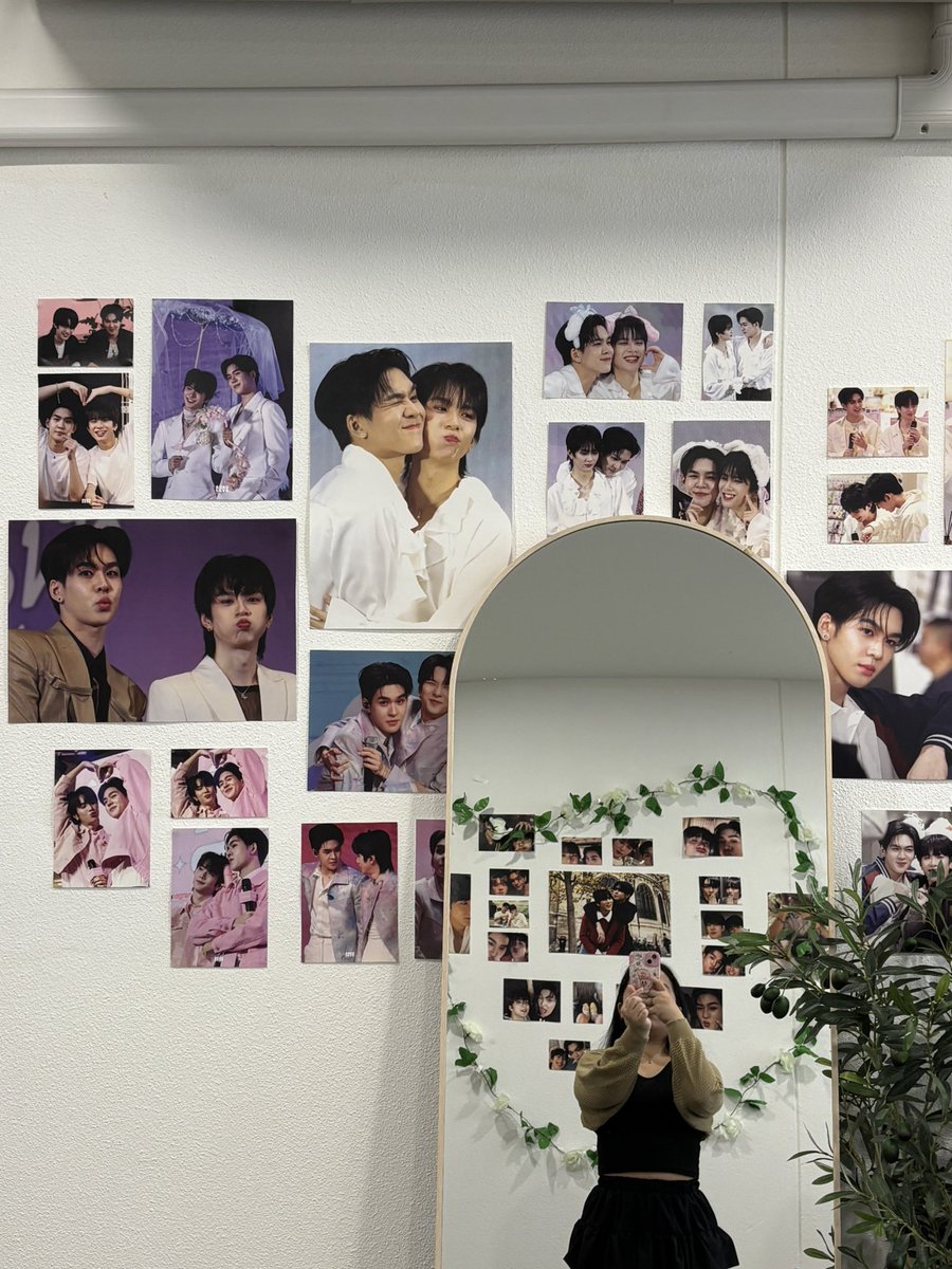little_waw's tweet photo. 1 ปีแล้วน้า อยู่รักกันไปอีกนานๆเลยนะ
#AuauSaveSecretGardenOfLove
#AAS1stANVProject
#AuauSave #อู่อู๋เซฟ
#auautnp #savewrg https://t.co/wE5XHPIgwI
