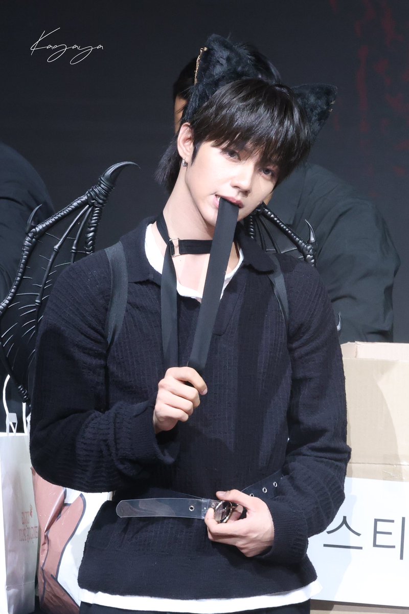 xvogem_'s tweet photo. 251109 🖤

#AHOF #아홉 
#JL #제이엘 https://t.co/JgGg6kzRFH