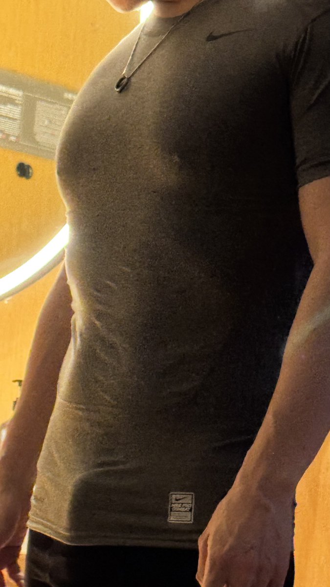 潘多拉盒子里有什么 tweet media