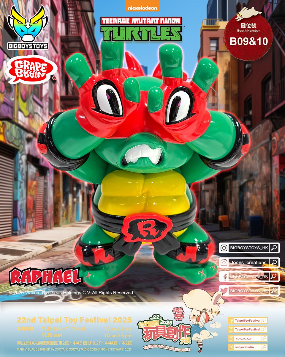 via BigBoysToys HK TMNT x Grape Brain Leonardo GID Limited Edition