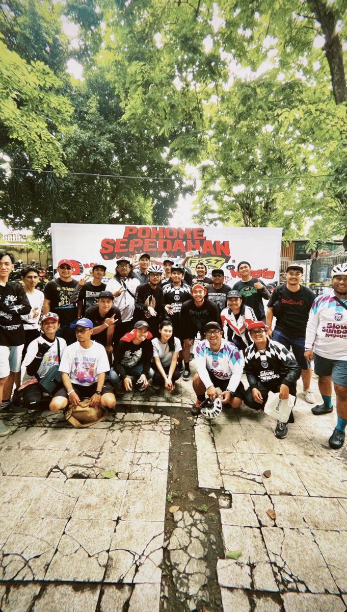 danncvvk's tweet photo. Pokoke sepedahan meriahhh pak💥🪓
#kenekdibaleni https://t.co/Xc22AvFFhS