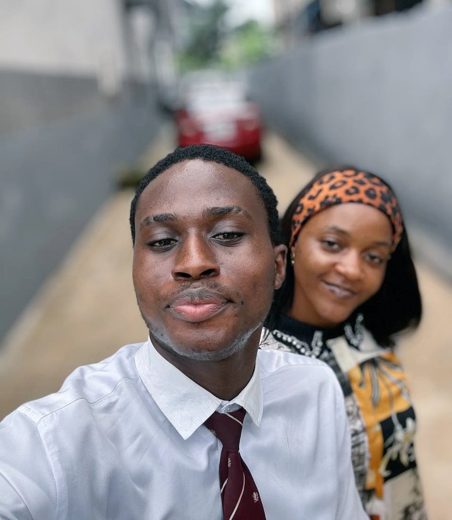 kingdavidneriah's tweet image. Happy Sunday fellas... 
Tbh I think Sundays are usually really long 😩
Stay kinging 💫