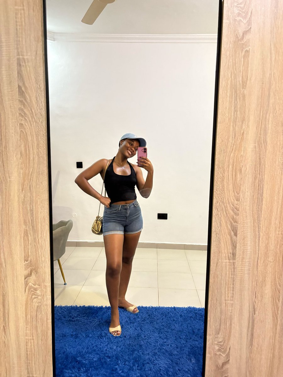 𝓟𝓻𝓮𝓼𝓲𝓭𝓮𝓷𝓽 𝓡𝓸𝓼𝔂🤍 tweet media