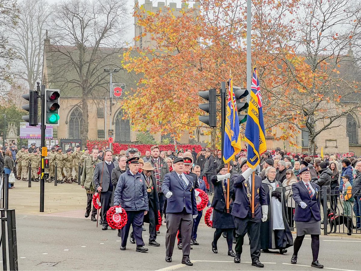Honoured to lay a wreath on behalf of Ashfield District Council at Hucknall’s Remembrance Sunday service.

A moving morning of reflection and gratitude our community once again showed its pride and unity.

We will remember them.
#Hucknall #RemembranceSunday #LestWeForget