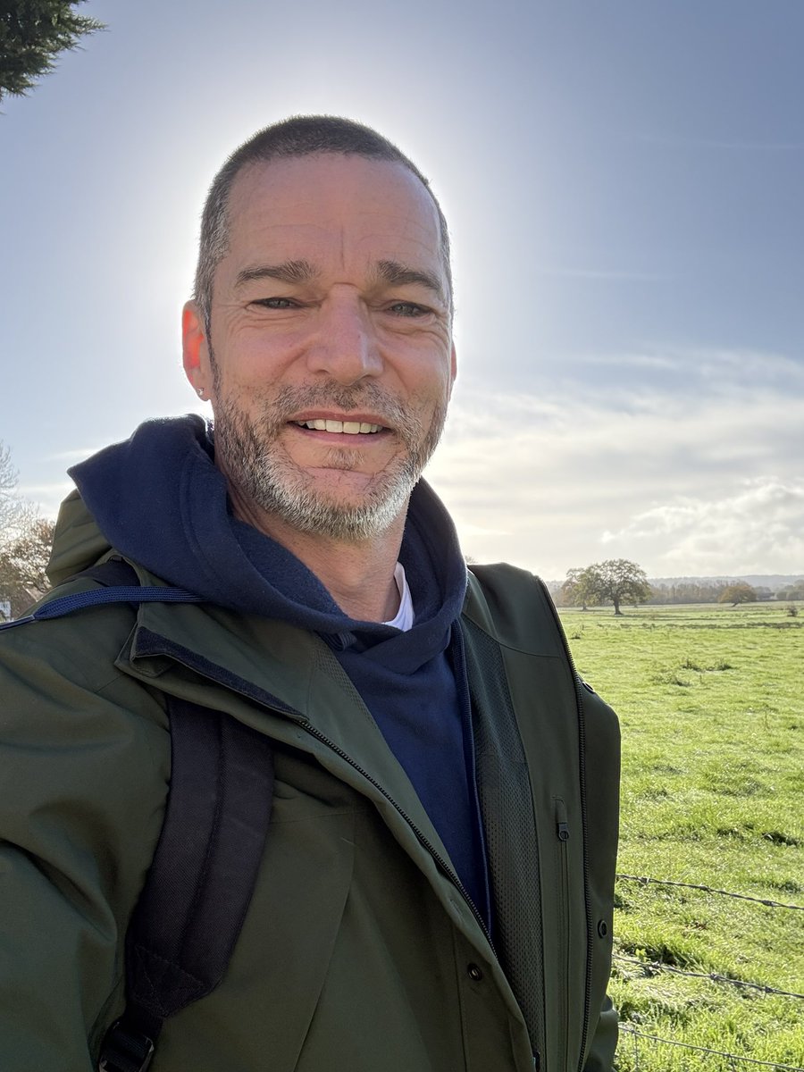 fredsirieix1's tweet image. Sunday morning walk in the garden of England. Last rays of sunshine before the winter bites ☀️ 16.2 kms in 3 hours 🏃