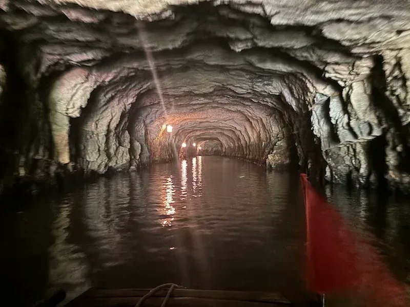 JungleBoss73's tweet photo. What's stopping you from going into a water cave like this in Vietnam?
https://t.co/MZPnZ0SGRY https://t.co/UiiZv9TGu7
