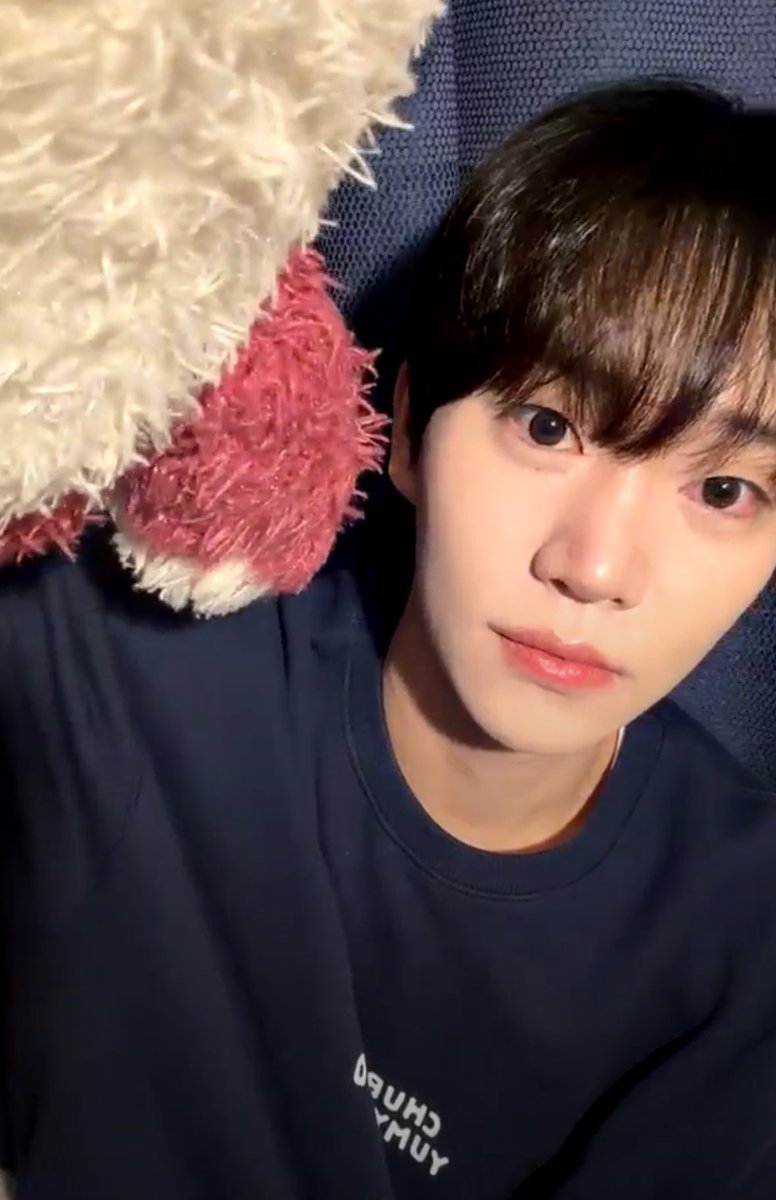 오늘 박상하 미모 무슨일이냐며...
또다시 사랑에빠져