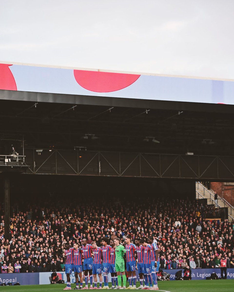 CPFC's tweet image. Lest we forget ❤️💙