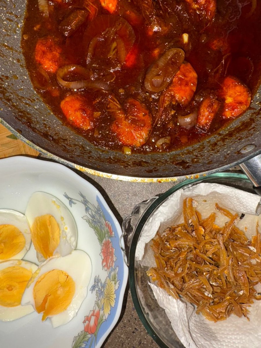 _n0yy's tweet photo. @hadlar666 cik mak sambal udang https://t.co/8AiVrDzbyA