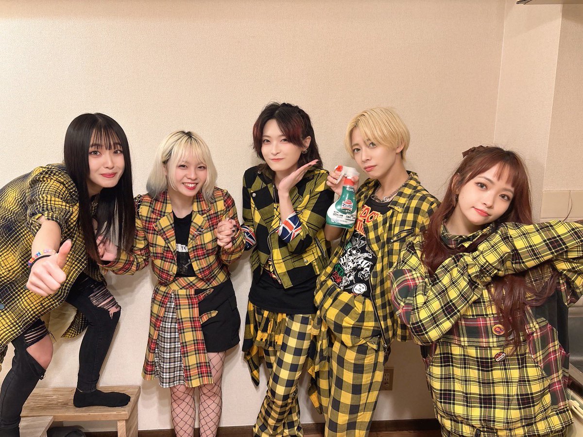 ユーナッテ・ユーナ (@yu_na_n210) / Posts / X