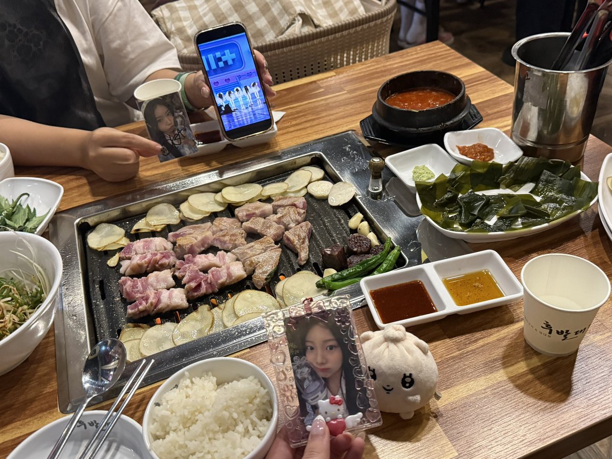 아일릿덕분에 나 오늘 최고로 행복해떠.. 💕🎀🩰👩‍❤️‍💋‍👩💋🫀🙊🩷