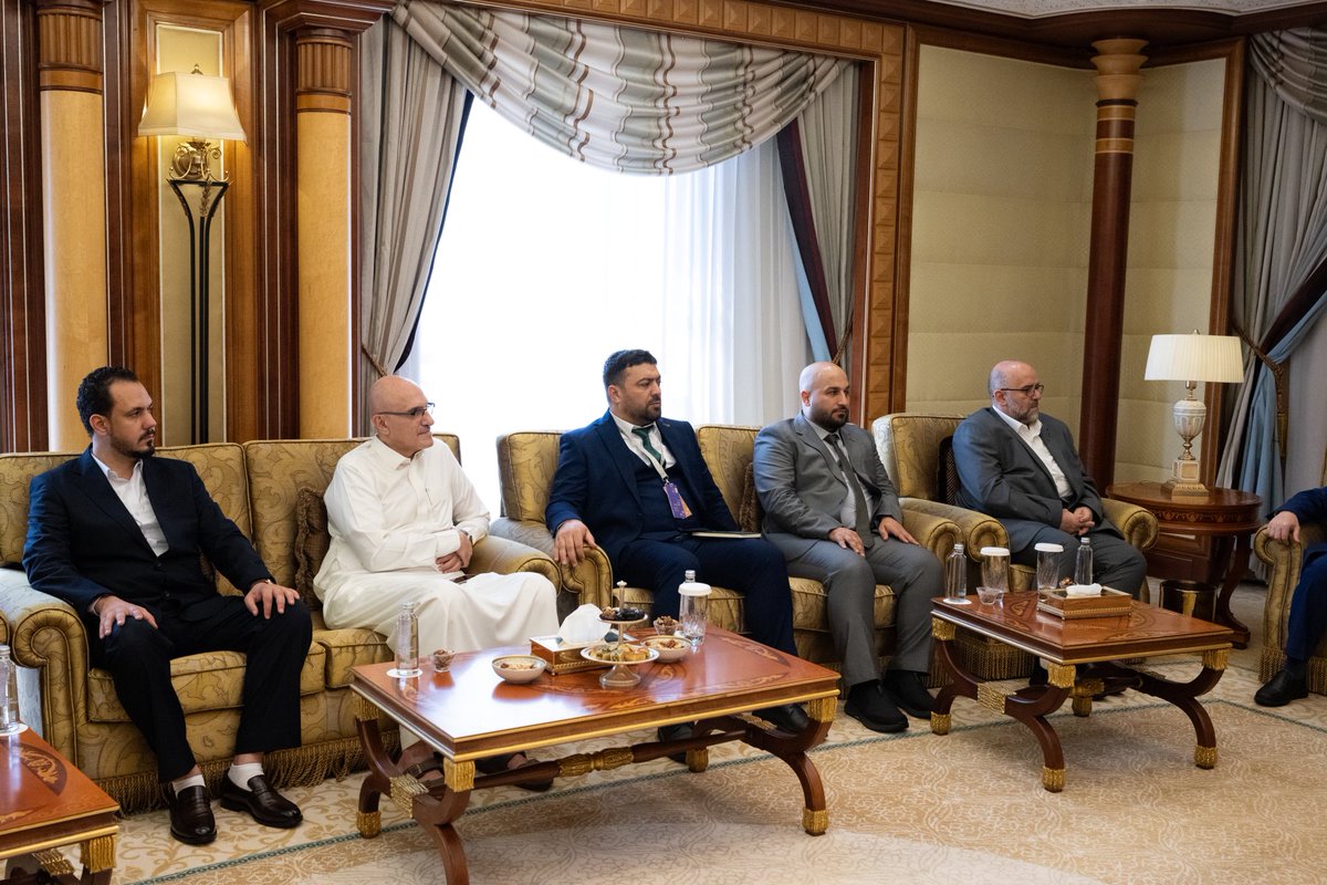 MWLOrg_en's tweet image. Earlier today, H.E. Sheikh Dr. #MohammedAlissa @MhmdAlissa, Secretary-General of the Muslim World League (MWL) and Chairman of the Organization of Muslim Scholars, met with H.E. Dr. Mohammad Abu Al-Khair Shukri, the Syrian Minister of Endowments, along with his accompanying…