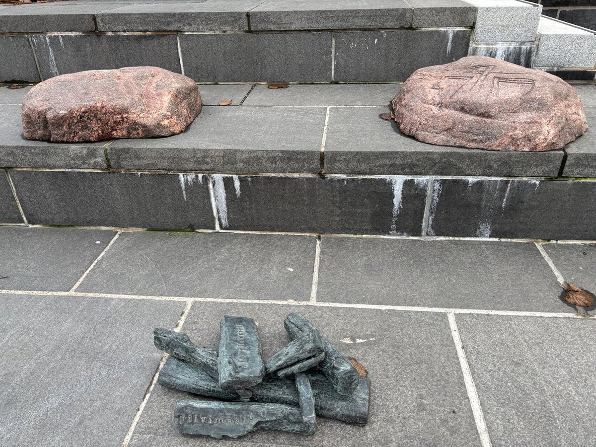 Kesän tunnelmia syksyisessä maisemassa🍂#Helsinki 🧡