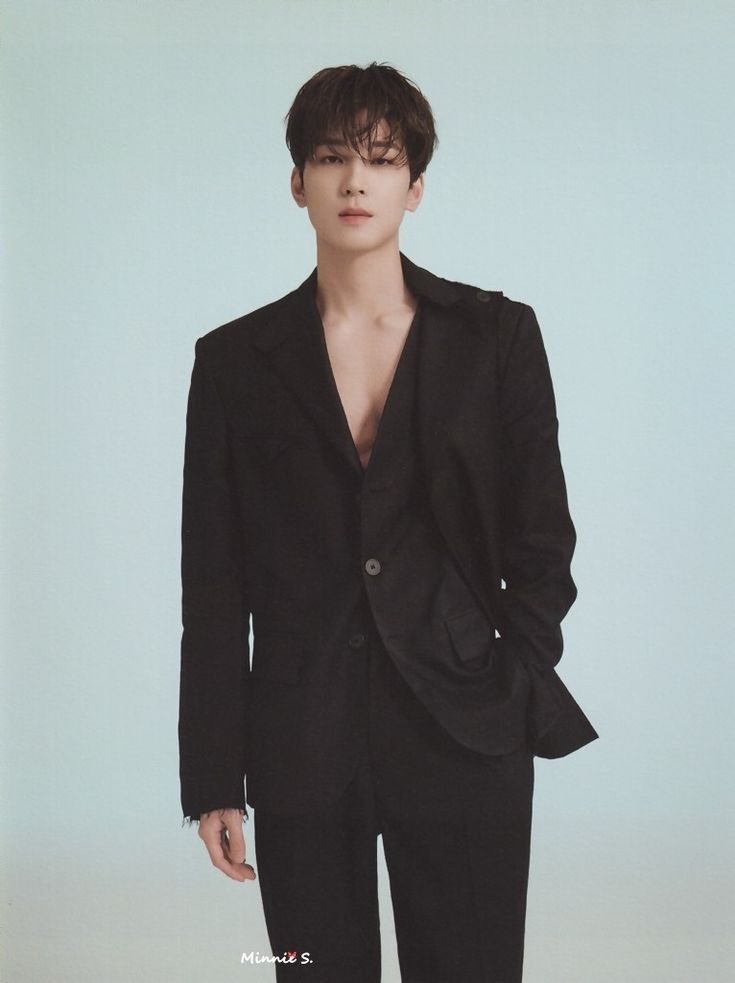 _hourlywonwoo's tweet image. #WONWOO #세븐틴 #원우 #SEVENTEEN