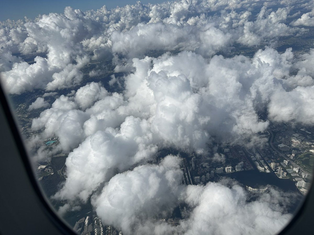 cleartechtoday's tweet image. 📌 Kicking off the @Apptio, an IBM Company TBM conference here in sunny 🌞 Miami. 

Moving Cloud Spend and Real Time Output from Visibility to Value is even more critical in the age of #AI

#TBMC25 #Apptio #TBMByDesign #IBMPartner