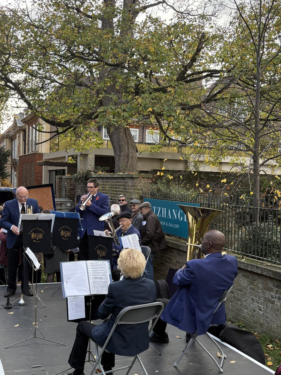 SeemaStk's tweet image. Always a very special day to attend Remembrance day service and be part of the march to Memorial Gates Ealing Green as we honour lives lost in service for our freedom. 
We stand together in gratitude.

#RemembranceDay 
#LestweForget 
#CommunityUnity 
#Ealing